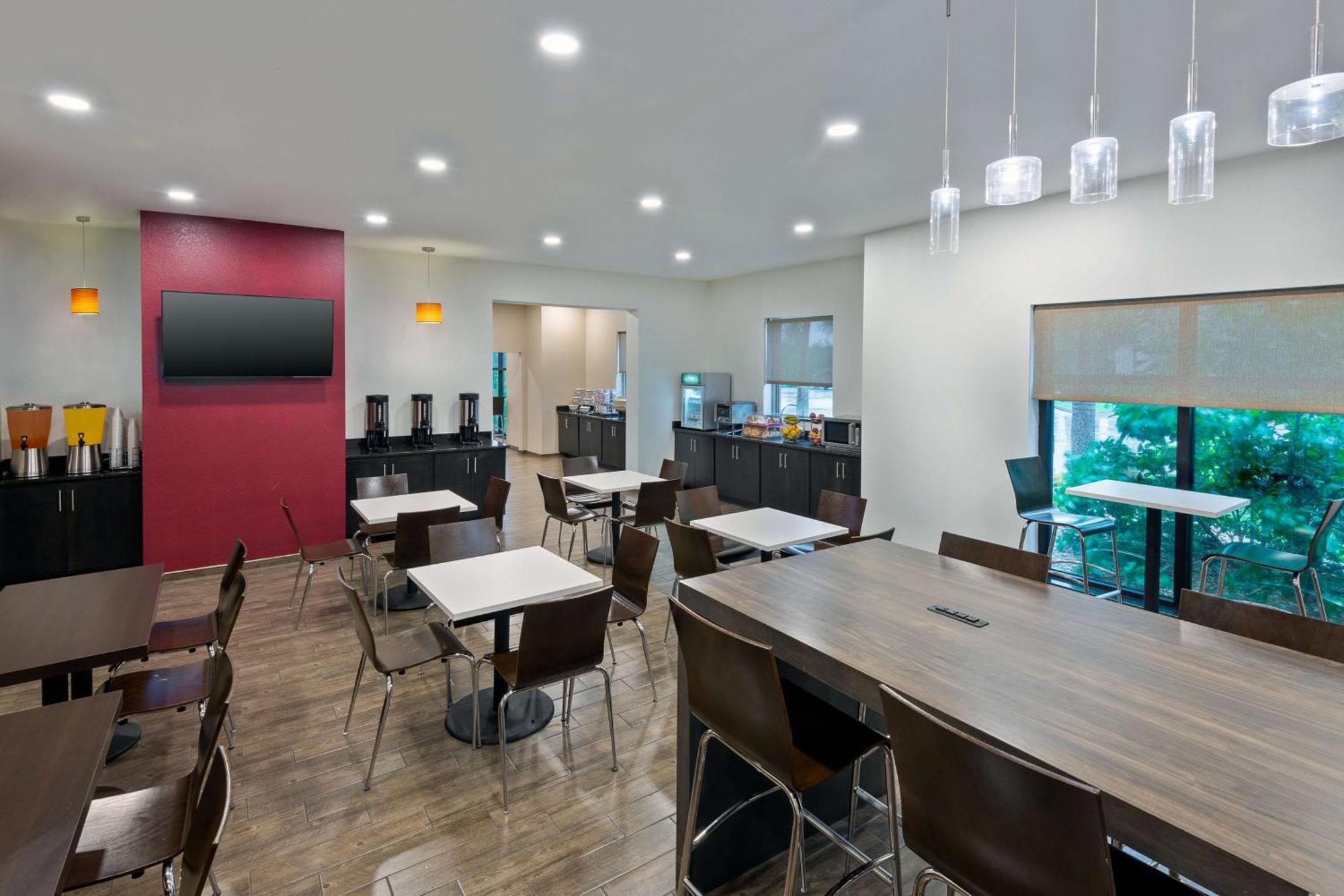 Magnolia Pointe; BW Signature Collection Fruitville 외부 사진