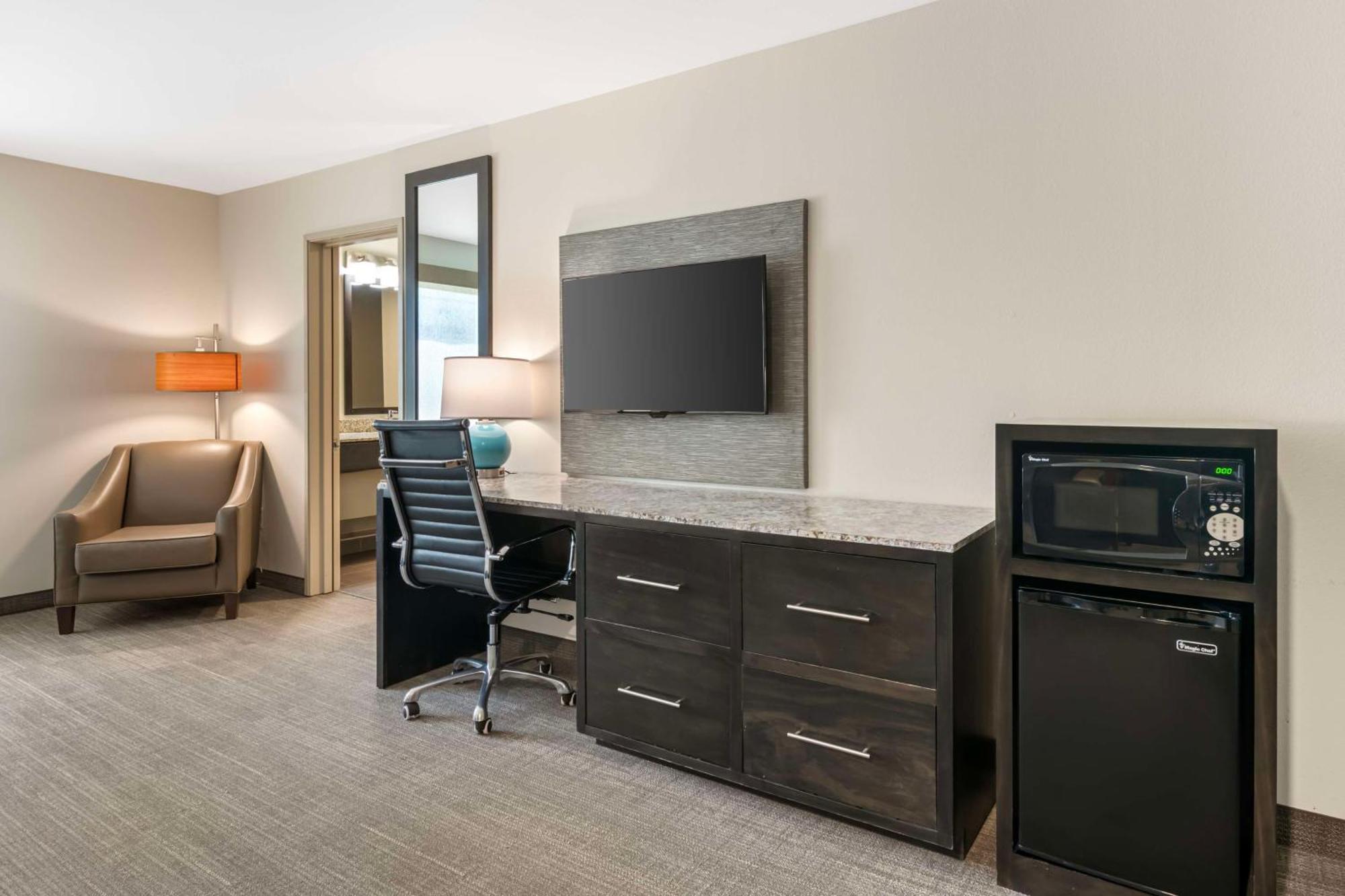 Magnolia Pointe; BW Signature Collection Fruitville 외부 사진