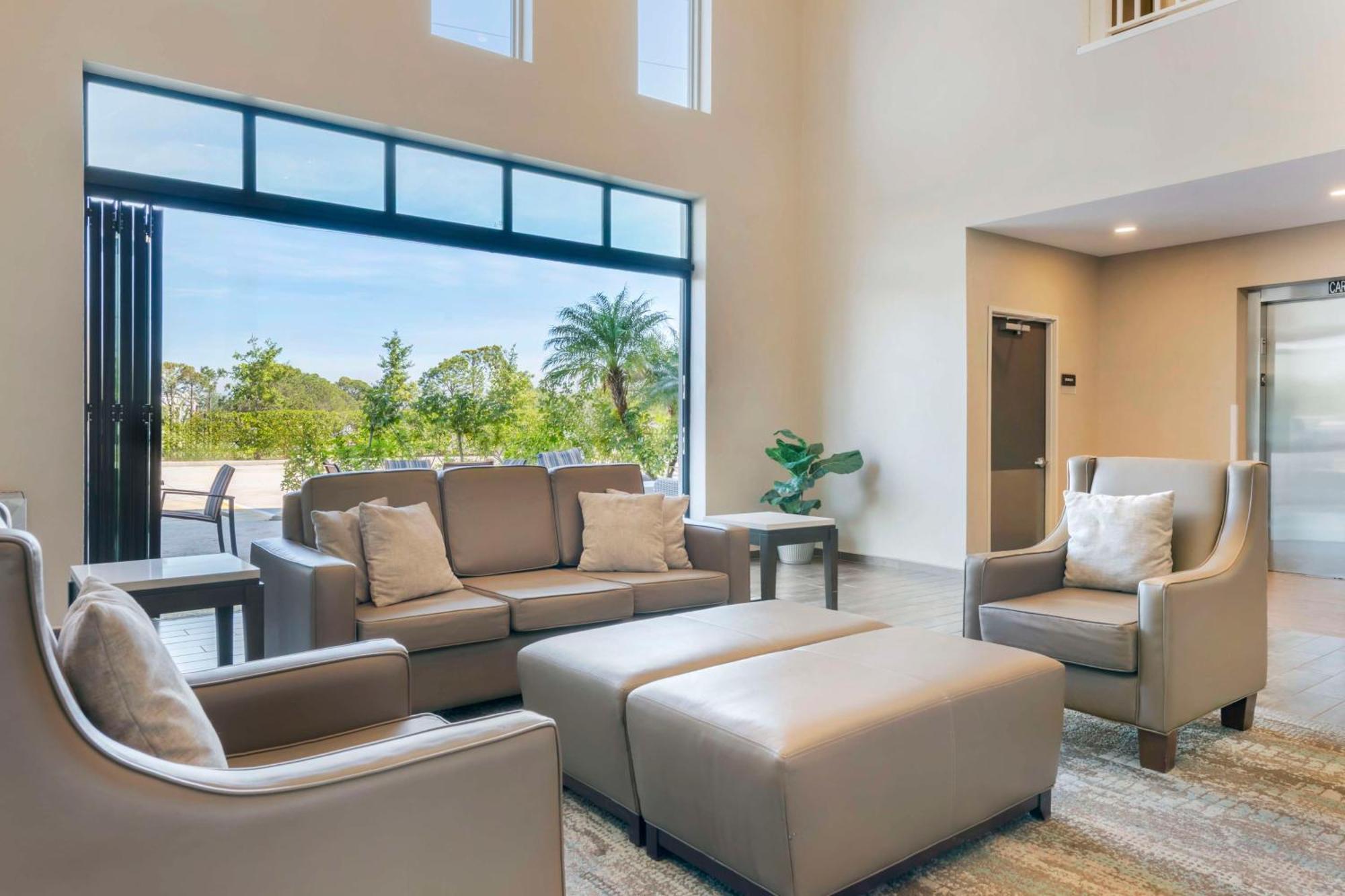 Magnolia Pointe; BW Signature Collection Fruitville 외부 사진