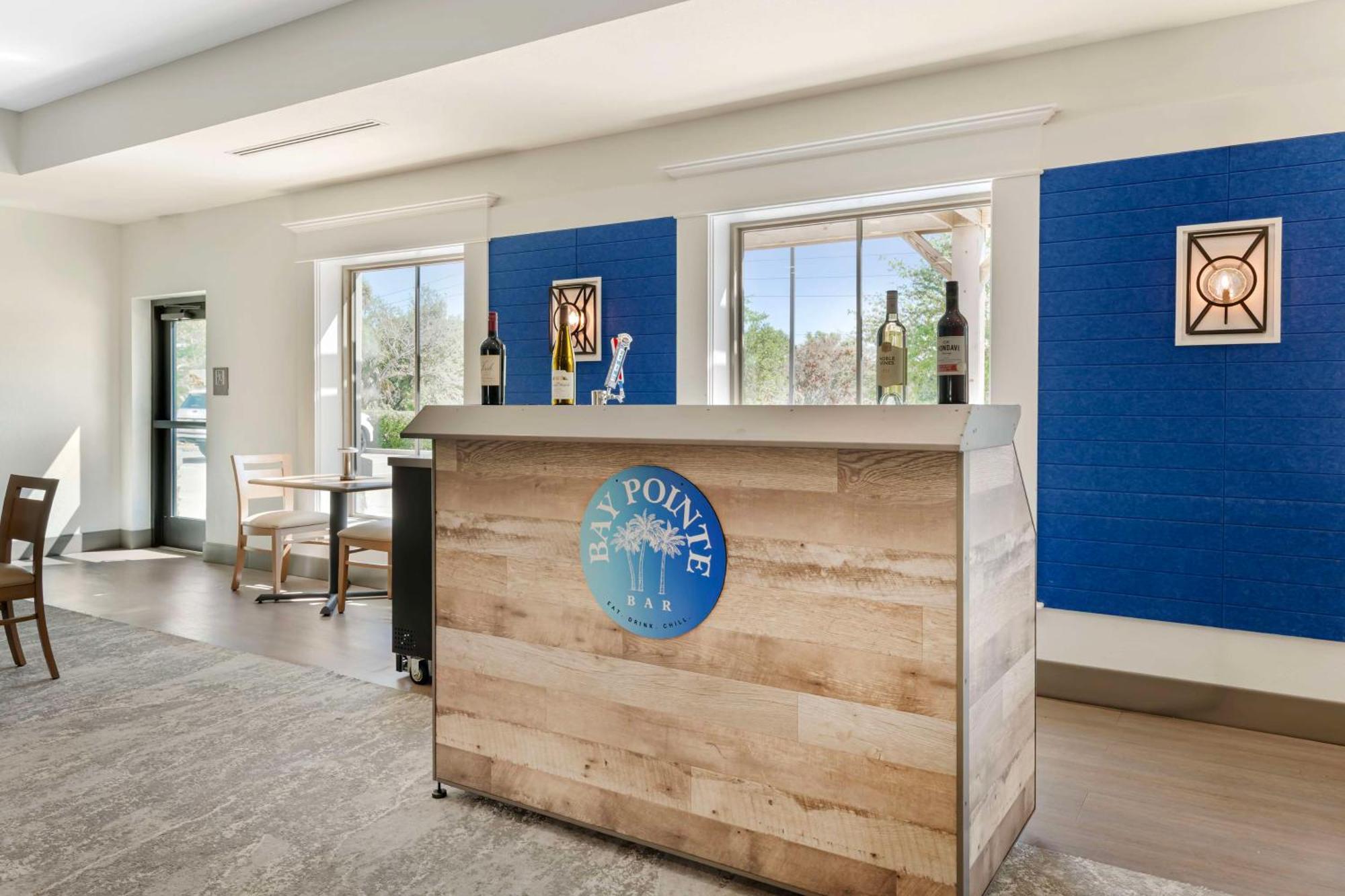 Magnolia Pointe; BW Signature Collection Fruitville 외부 사진